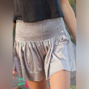 Natural Life Daisy Women's Shorts Size M